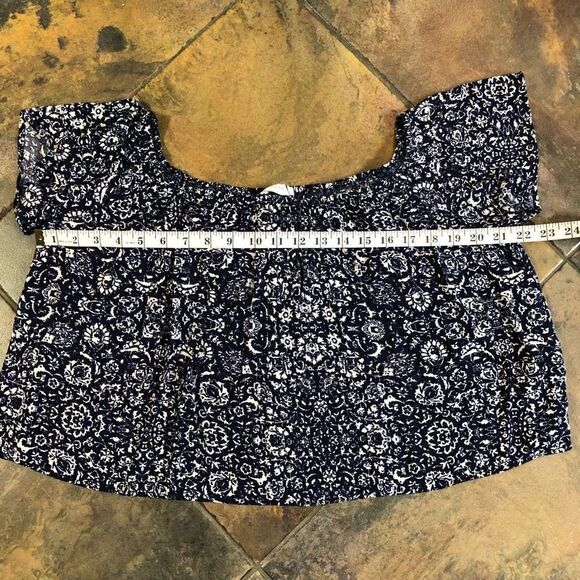 Lush Women’s Crop Top Midriff Blue Floral Top Size XL - Picture 7 of 14